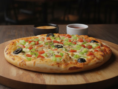 Chicken Dominator Pizza