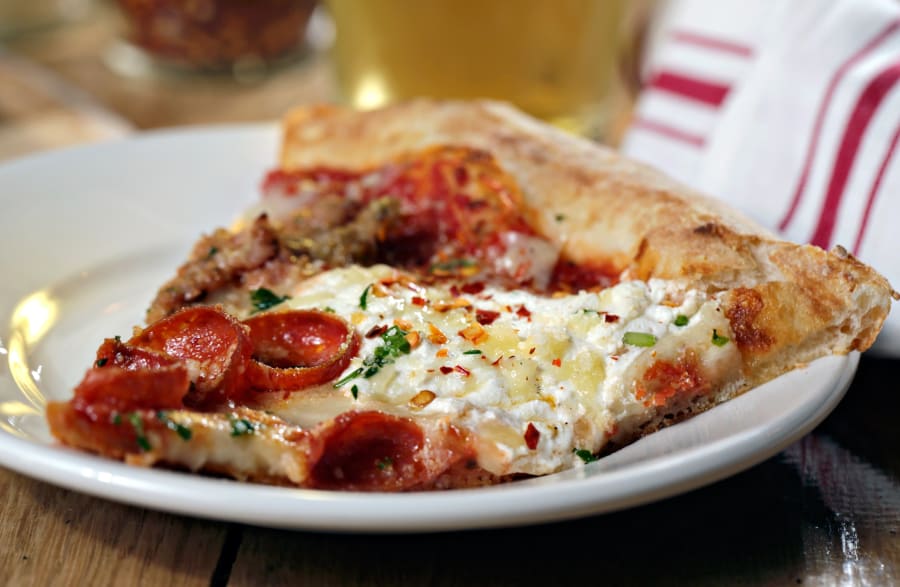 Bronx House Pizzeria In Oviedo - Order Online