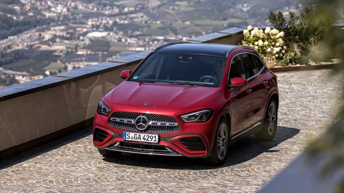 Mercedes GLA Safety Features
