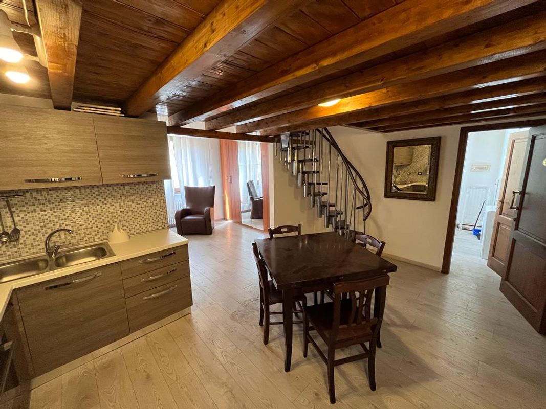 Loft bilivelli in bel palazzo