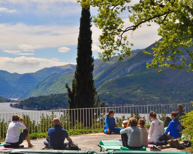 HIKE & YOGA: WEEK END BENESSERE SUL LAGO DI COMO