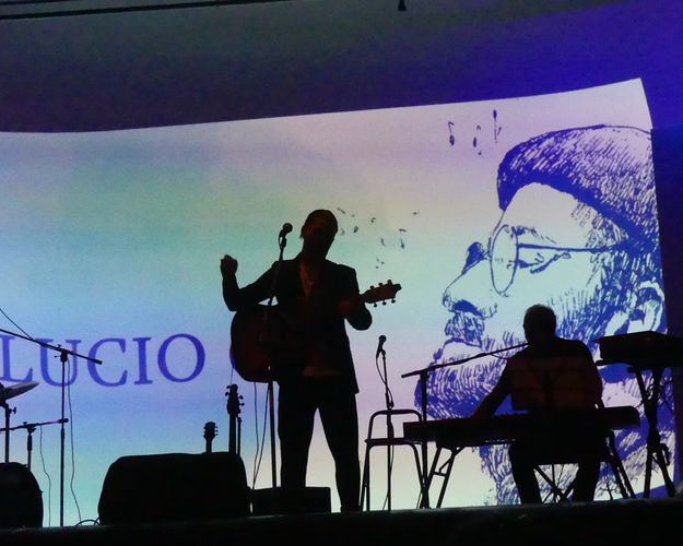 LUCIO C' E'- Omaggio a Lucio Dalla -di e con Marcello Balestra