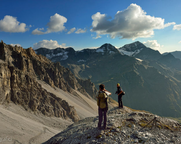 TREKKING ALLA SCOPERTA DEI GHIACCIAI E DEL MONTE CONFINALE PARCO NAZIONALE DELLO STELVIO