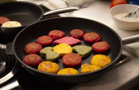 Arepas venezuelane colorate_Corso di cucina e cena