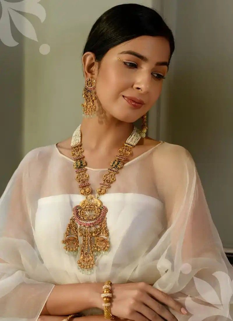 Divyaaishwarya Jewellers - Best Bridal Store in Mumbai