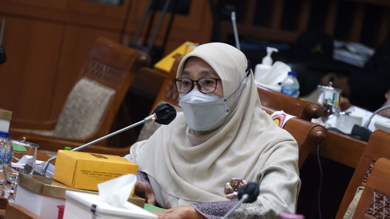 Desak Pemerintah Akui Eksistensi PRT, Wakil Ketua FPKS: Wujudkan dalam Bentuk UU PPRT | Fraksi PKS