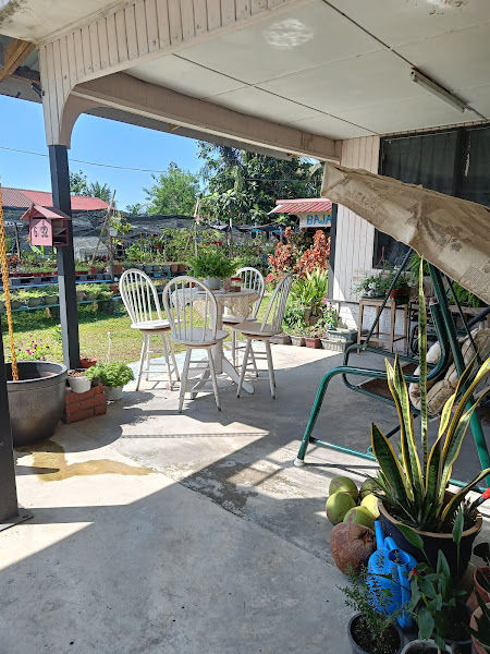 Tulip Ungu Garden gallery