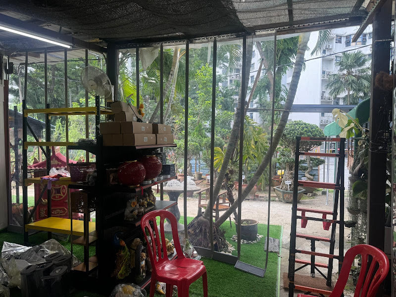 Yuen Kut Lam gallery