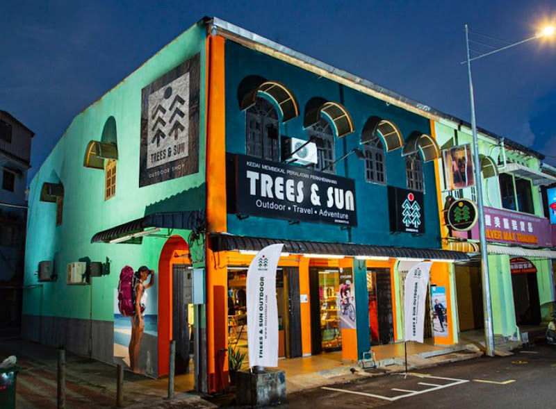 Trees and Sun Outdoor gallery