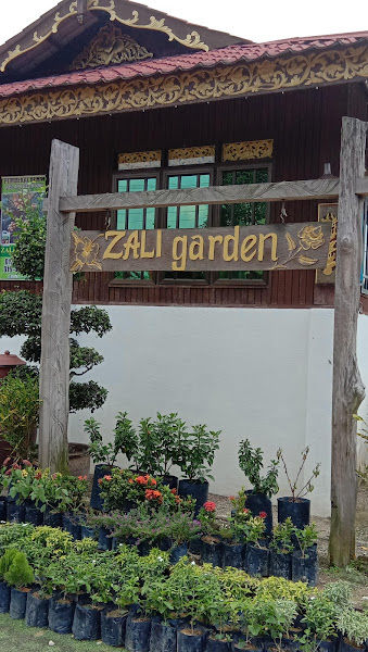 Zali Garden & Nursery gallery