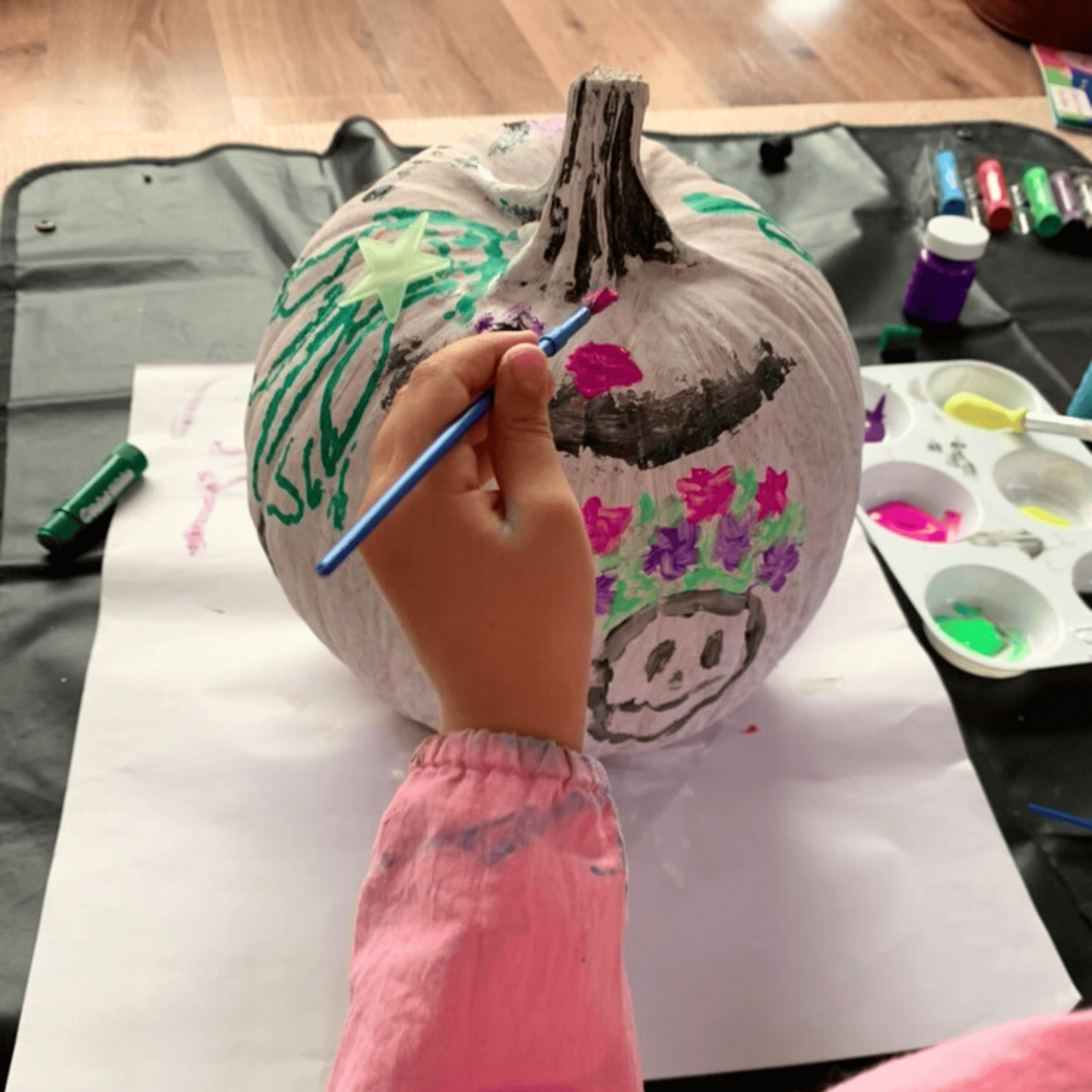Paint a pumpkin