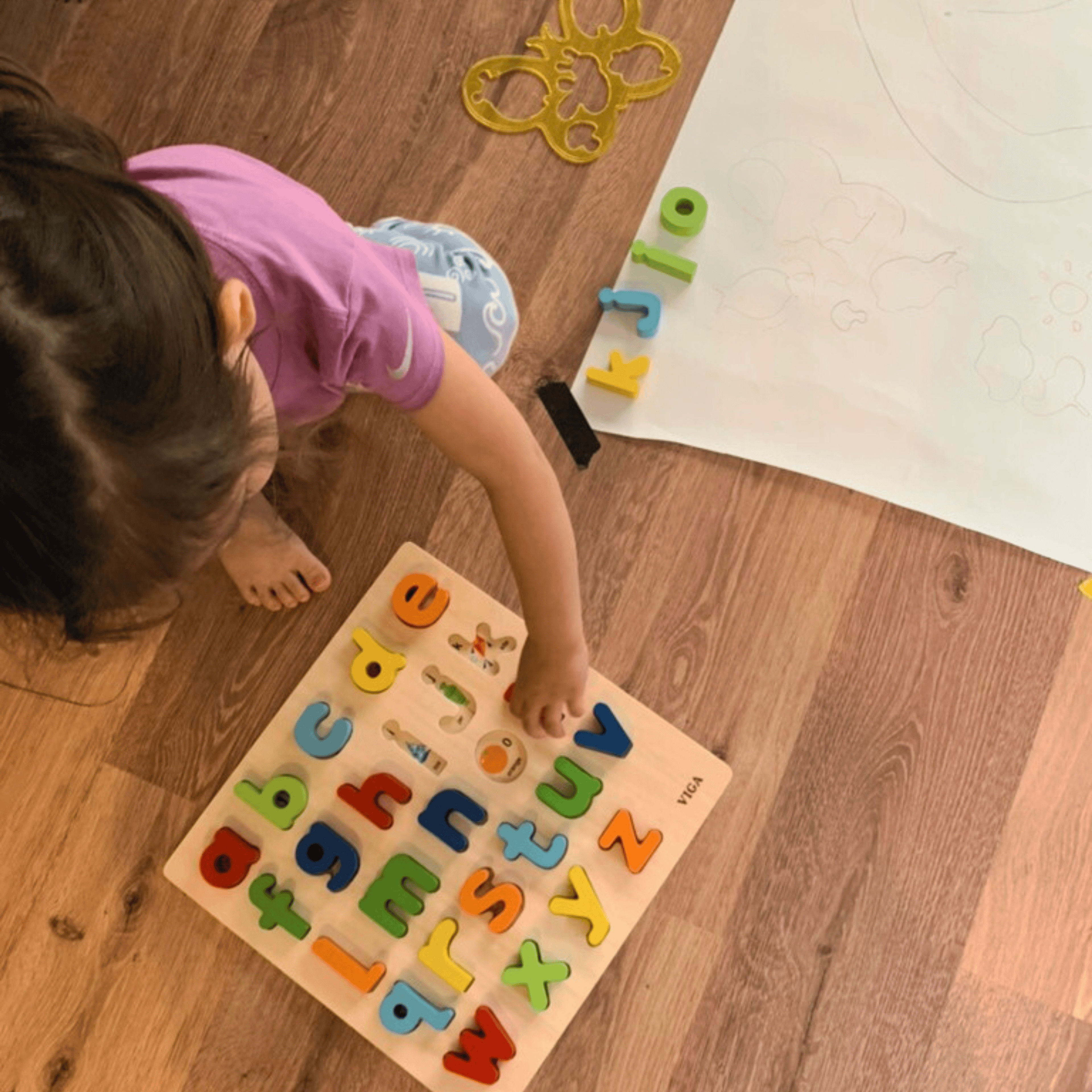 Paper roll art session