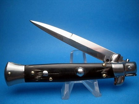 Frank Beltrame 9" Buffalo Horn Bayonet Switchblade