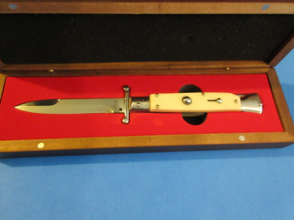 Premium Switch Blades New Design OTF Switchblade