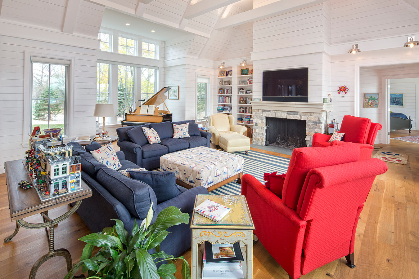 North Bend Lake House - Image 18