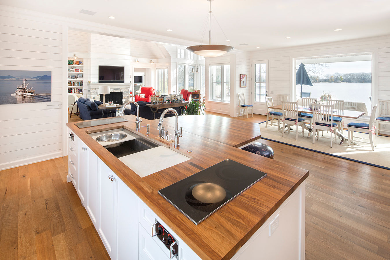 North Bend Lake House - Image 27