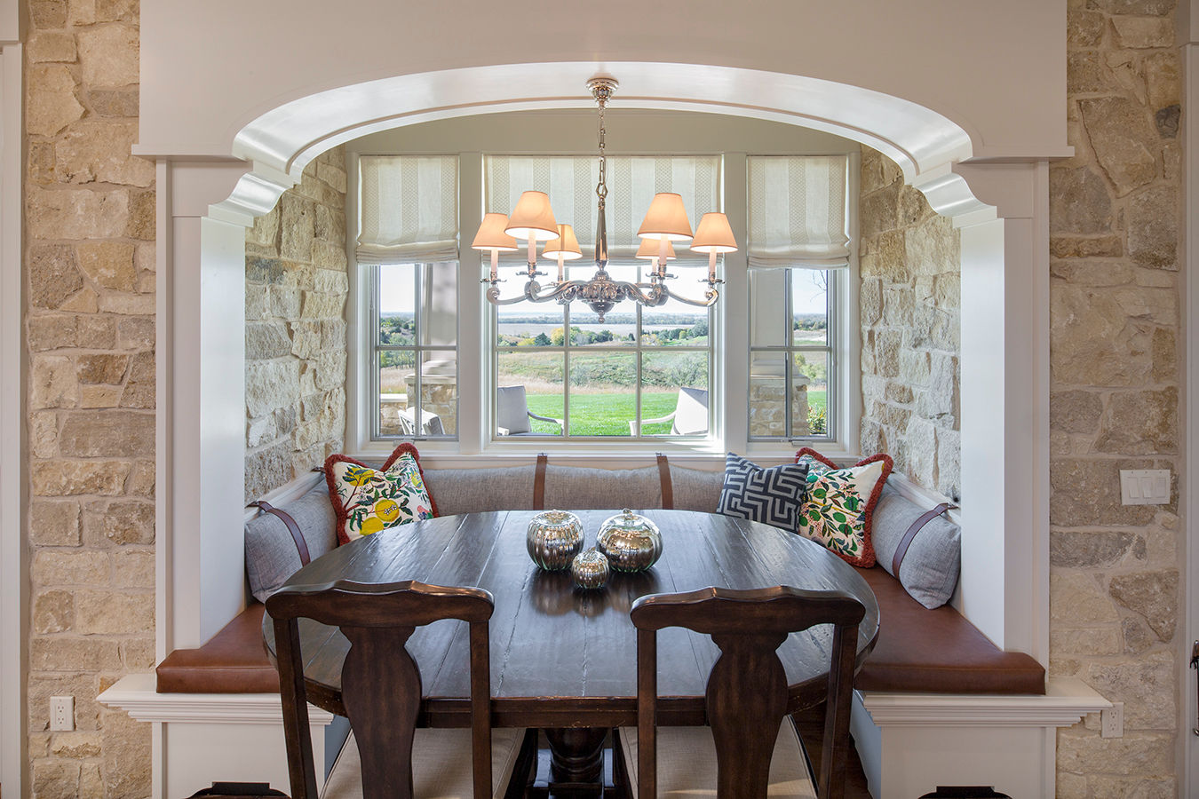 Luxury Estate - Image 26