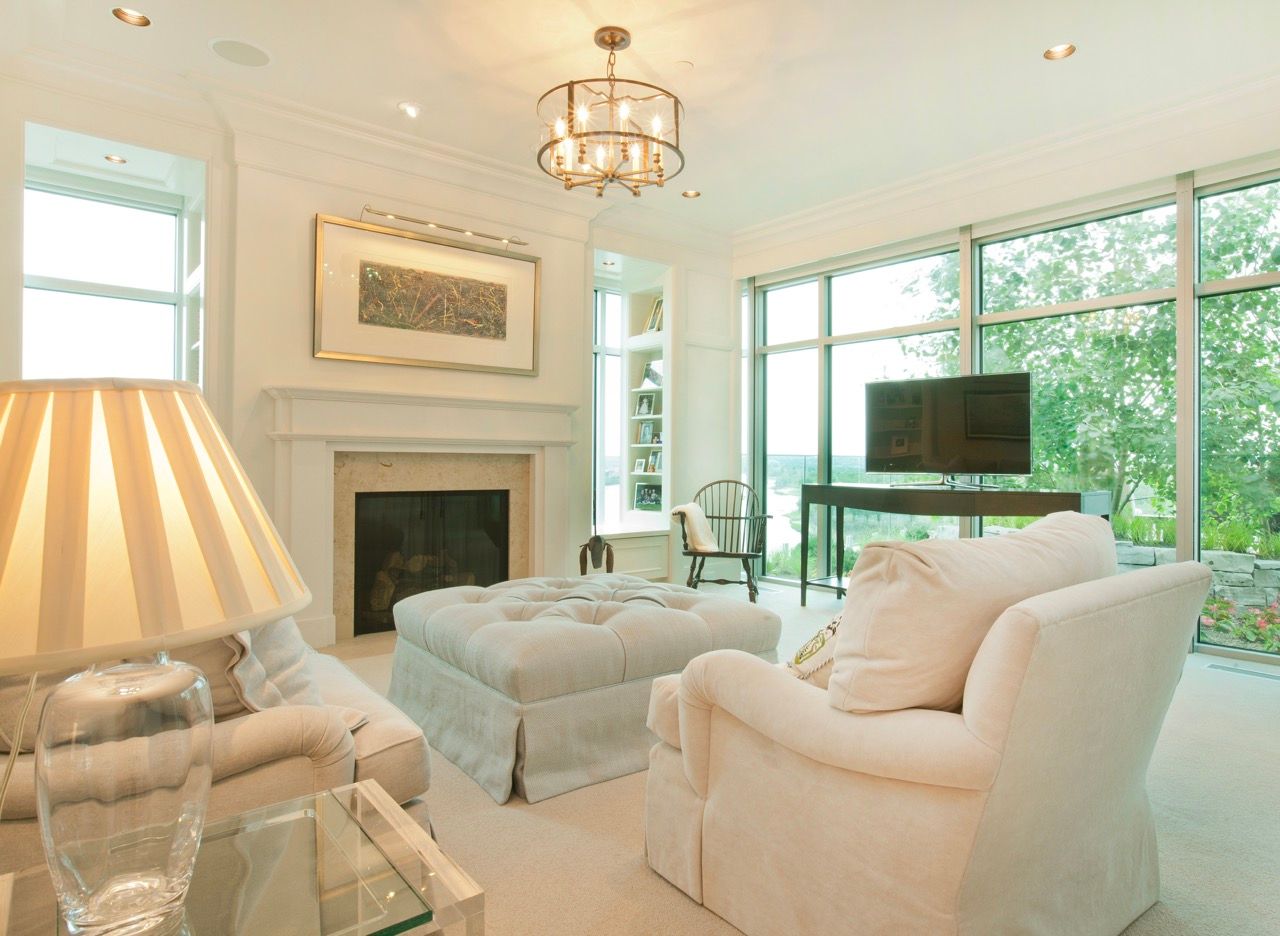 River View Penthouse - Image 29