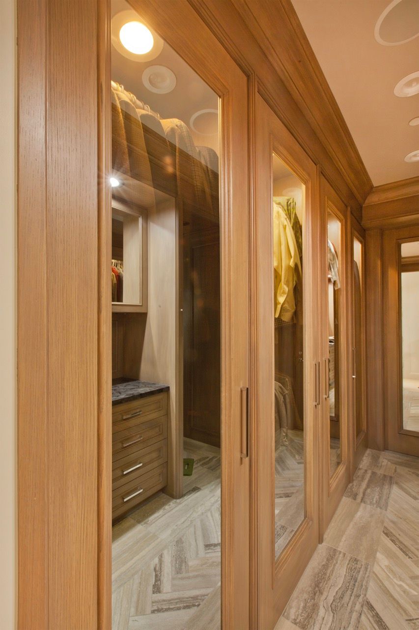 River View Penthouse - Image 31