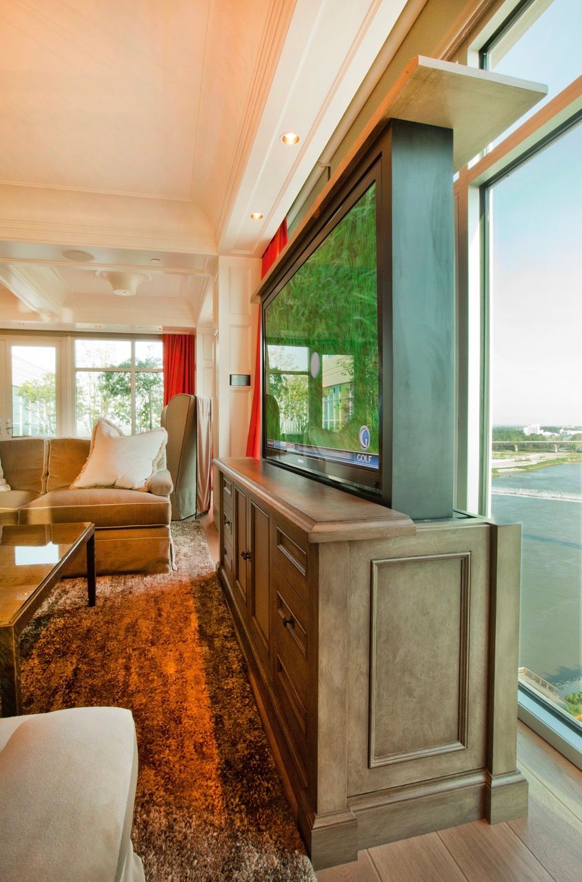 River View Penthouse - Image 42