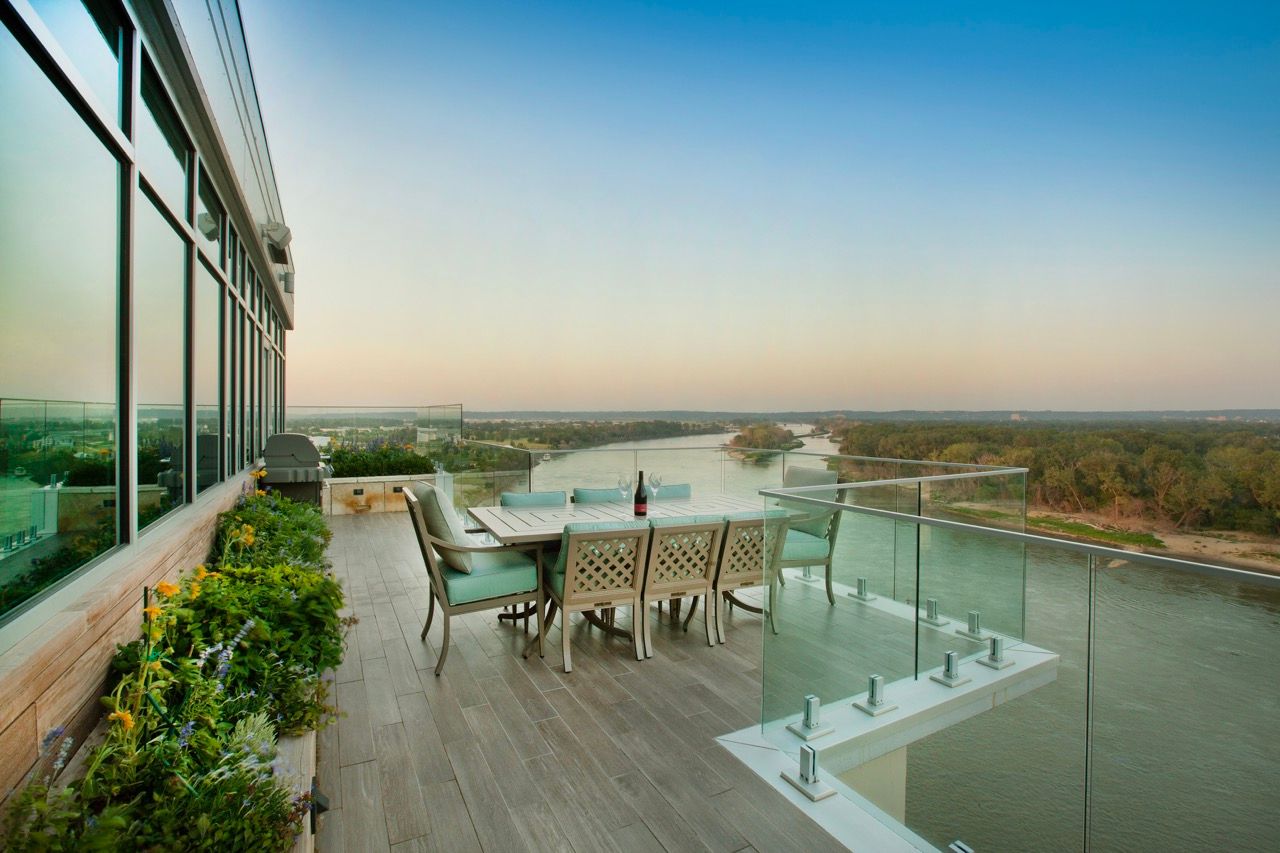 River View Penthouse - Image 63