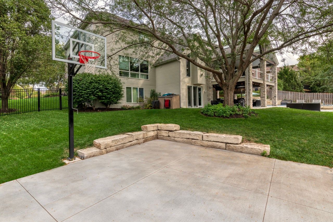 Barrington Park Addition and Pool - Image 3