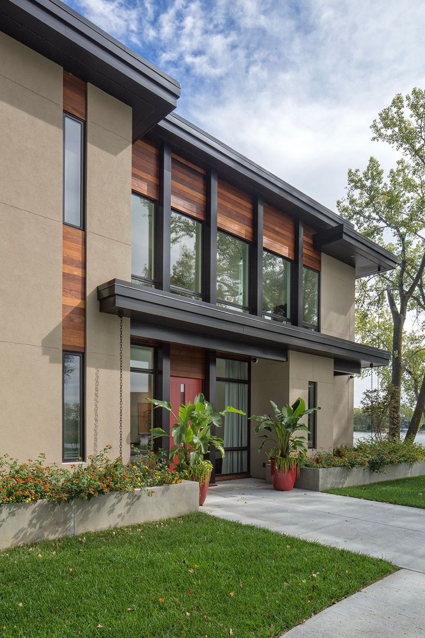 Modern Lake House - Image 38