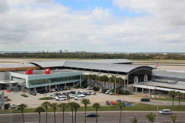 HCAA Tampa International Airport Airside E Roof Renovation 