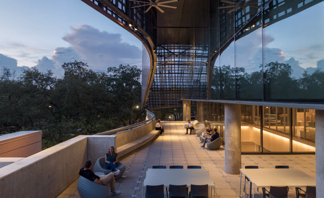 Higher Education project at University of South Florida Judy Genshaft Honors College in Tampa, Florida, image 5 by Envision Construction Services