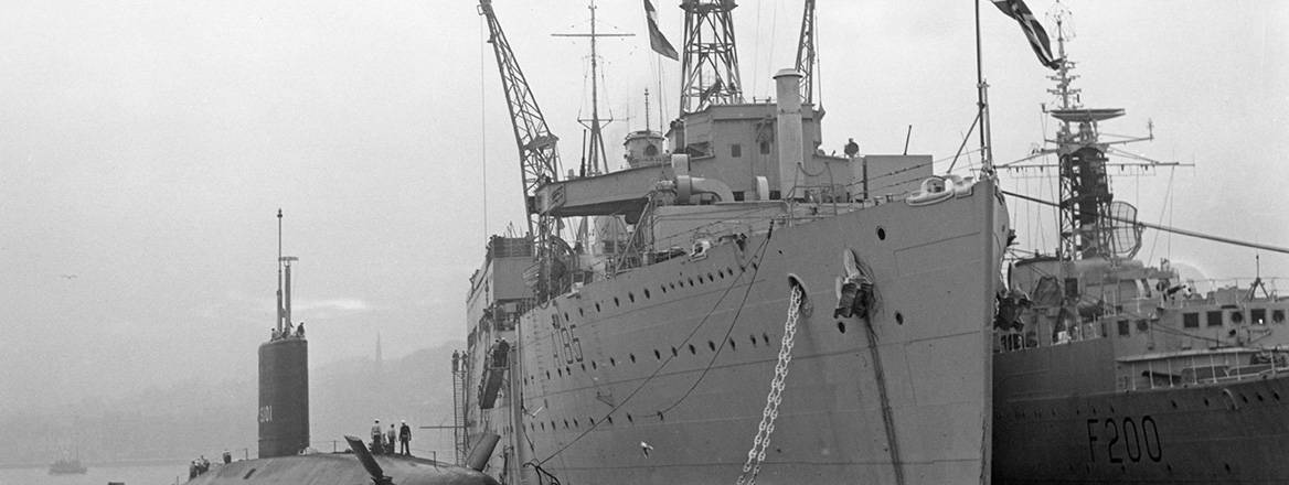 HMS Dreadnought, HMS Maidstone and HMS Ursa in 1964.