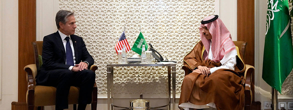 Crisis management: US Secretary of State Antony Blinken meets with Saudi Foreign Minister Prince Faisal bin Farhan in Riyadh on 14 October
