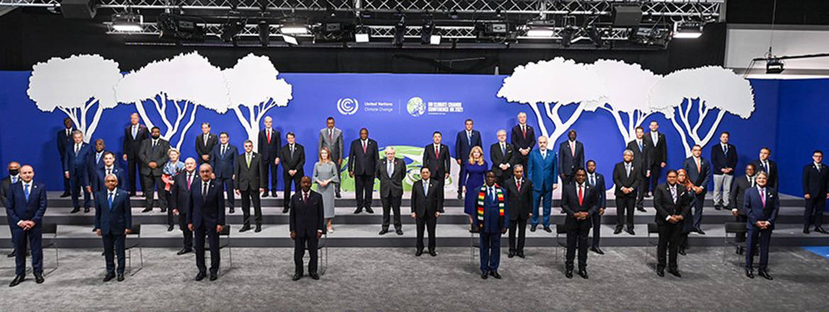 Country representatives at the announcement of the Glasgow Leaders' Declaration on Forests and Land Use, 2 November 2021. Courtesy of ukcop26.org / OGL v3.0