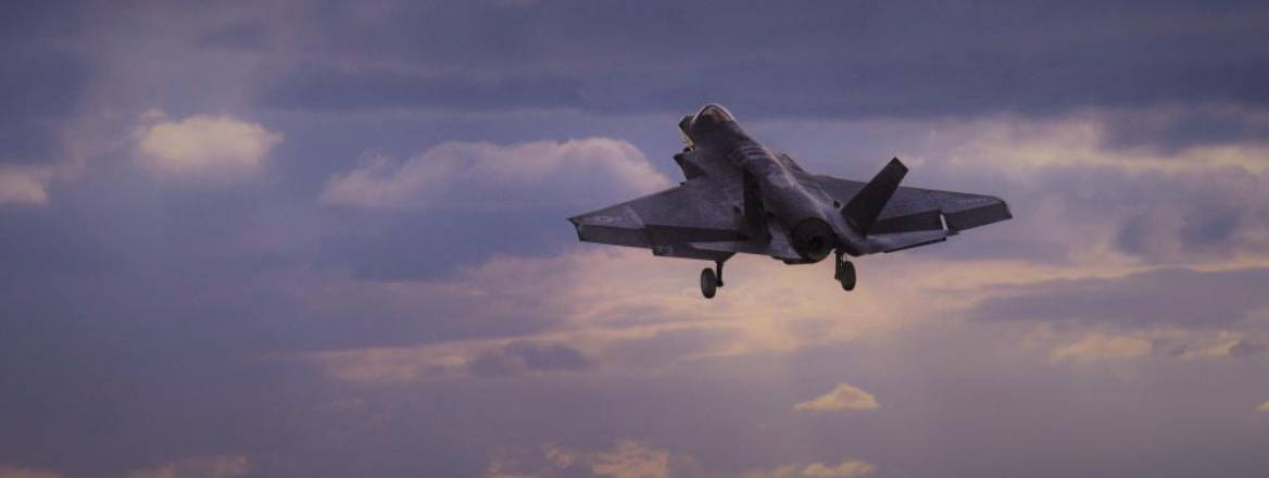 f-35C Stol plane in flight