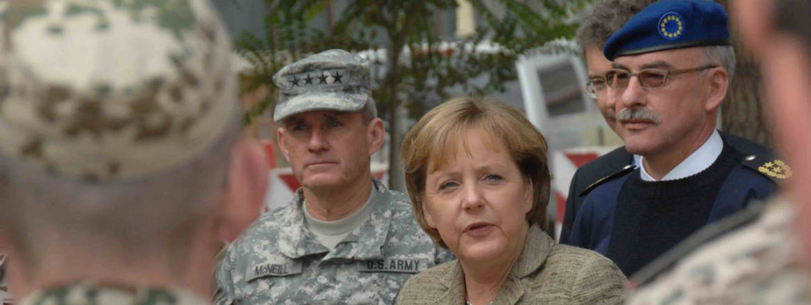 German Chancellor Angela Merkel with US Army General Dan K McNeill