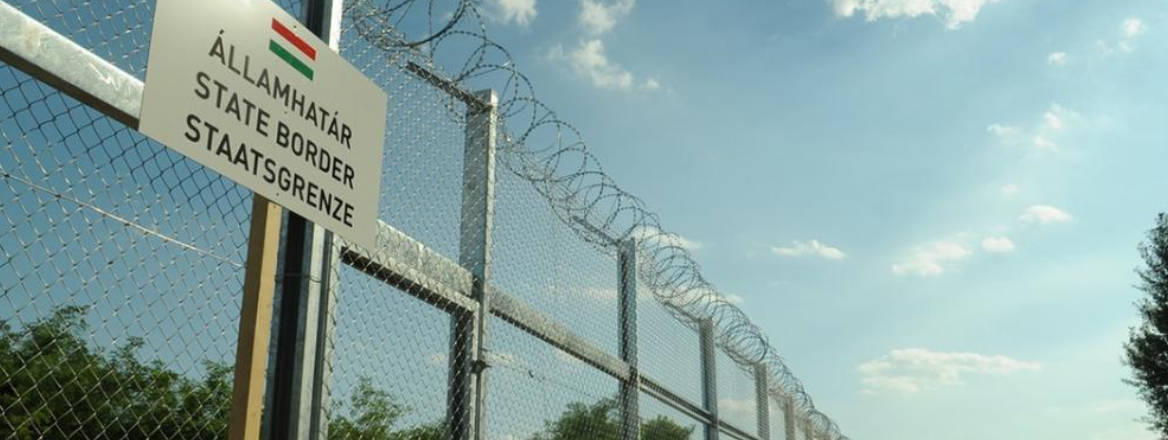 A barrier on the Hungarian-Serbian border