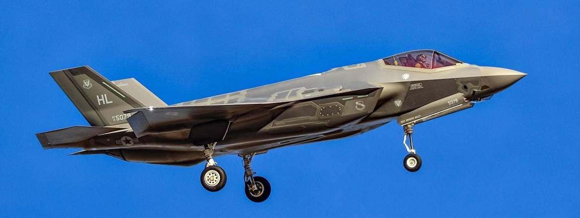 A US Air Force F-35A Lightning II of the 34th Fighter Squadron