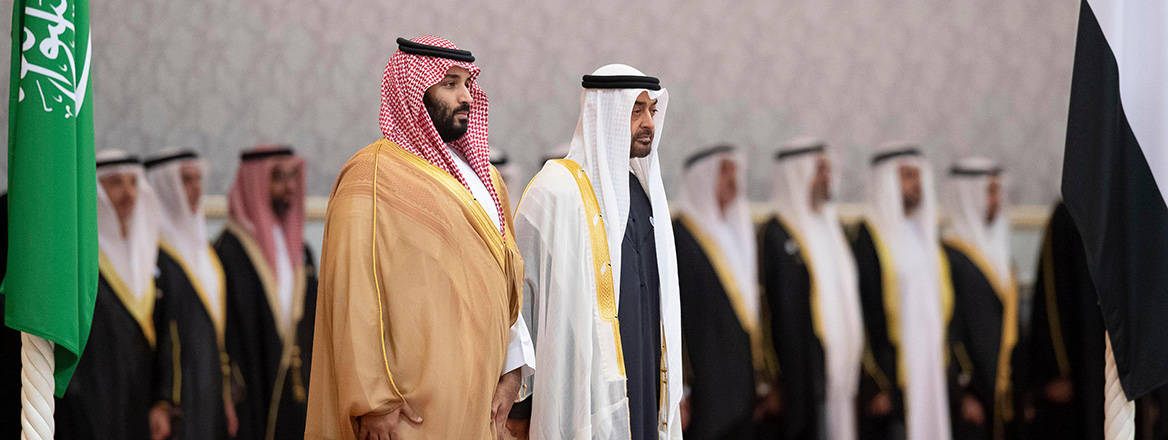 Sheikh Mohamed bin Zayed, crown prince of Abu Dhabi, receives Saudi Crown Prince Mohammed bin Salman in the UAE in November 2018