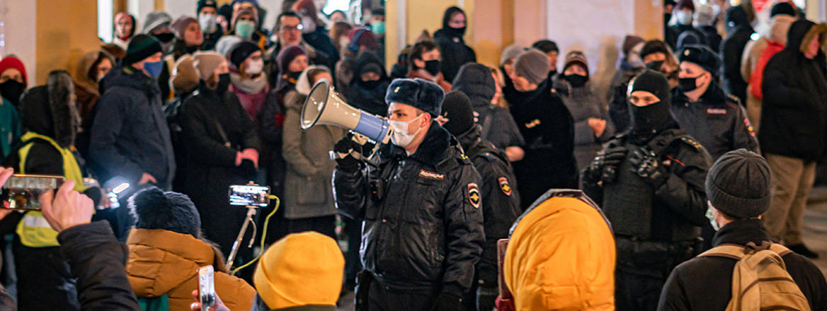 Lonely voices: people protest against Russia's invasion of Ukraine in St Petersburg on 26 February 2022