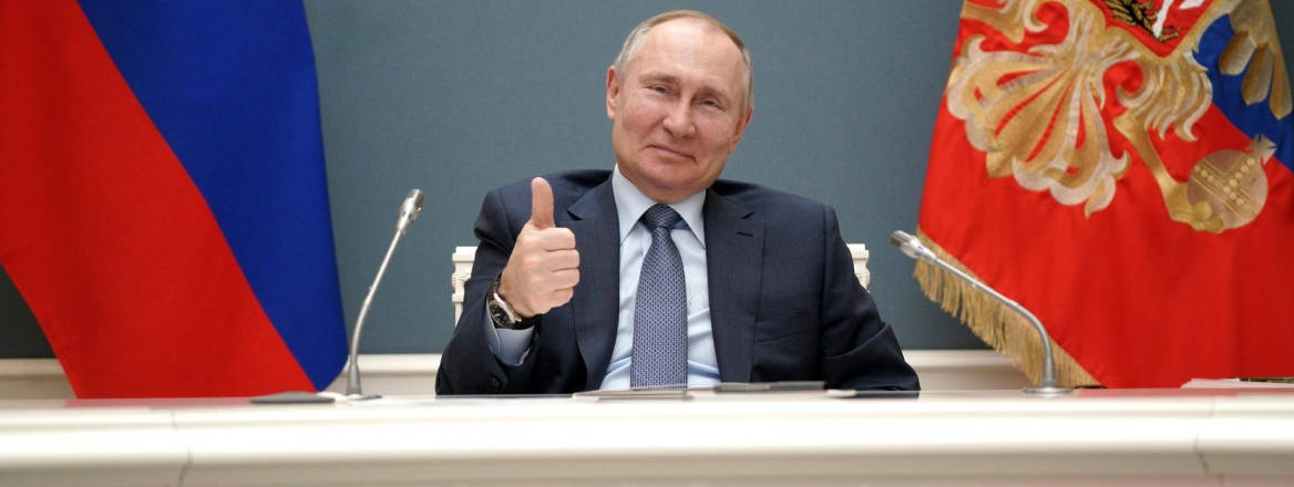 Putin puts thumbs up