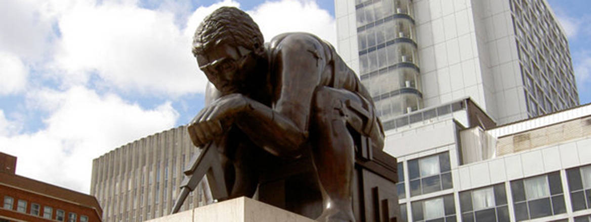 Statue of Isaac Newton by Eduardo Paolozzi outside the British Library. Courtesy of Steve F / Wikimedia Commons / CC BY-SA 2.0