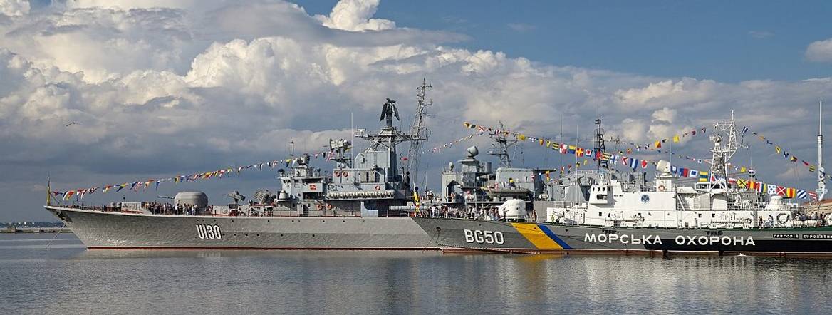 Ukrainian naval ships in port at Odessa. Courtesy Vlassenko/Wikimedia Commons