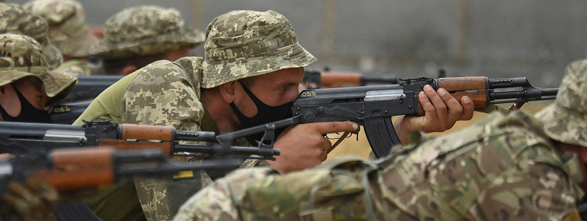 Lightning course: Ukrainian volunteer military recruits take part in training exercises in the UK