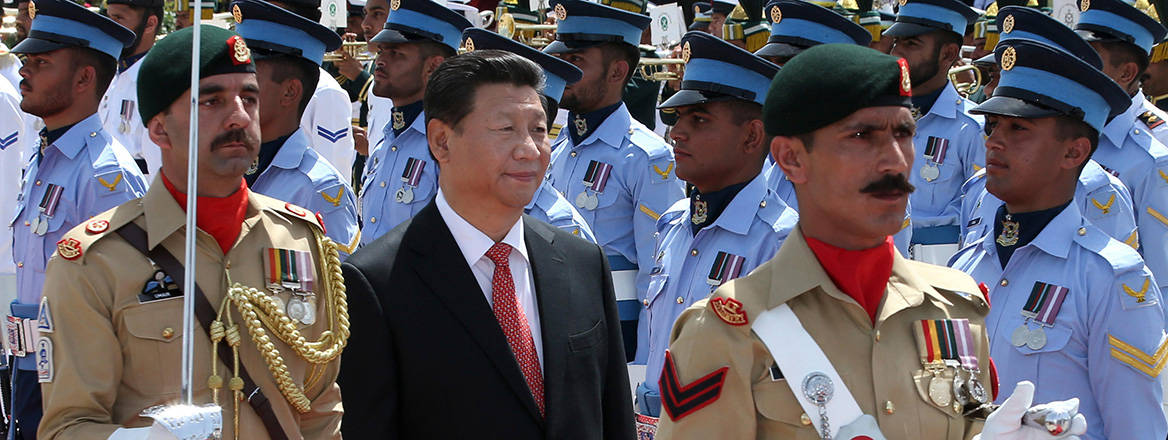 Chinese President Xi Jinping attends a welcoming ceremony in Islamabad, Pakistan in 2015