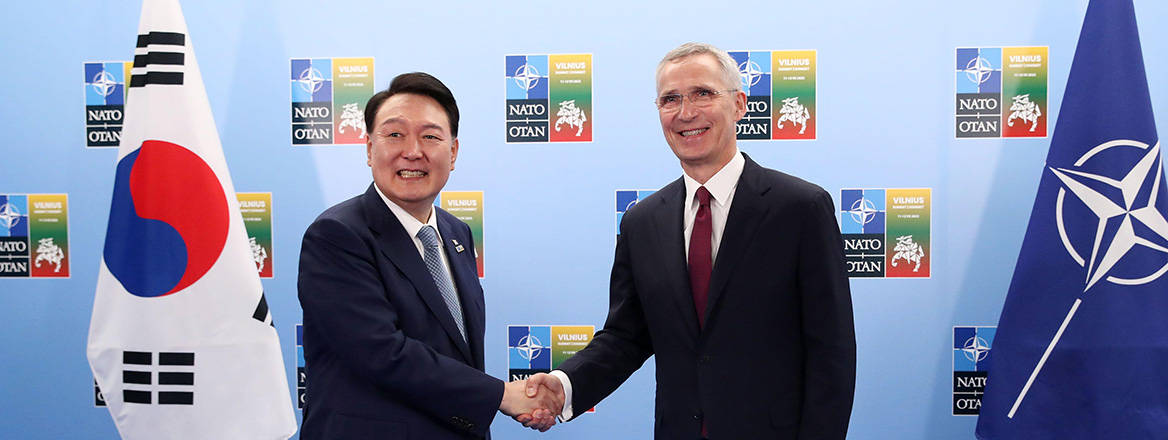 Moving up a gear: South Korean President Yoon Suk-yeol meets with NATO Secretary General Jens Stoltenberg at the NATO Vilnius Summit in July 2023
