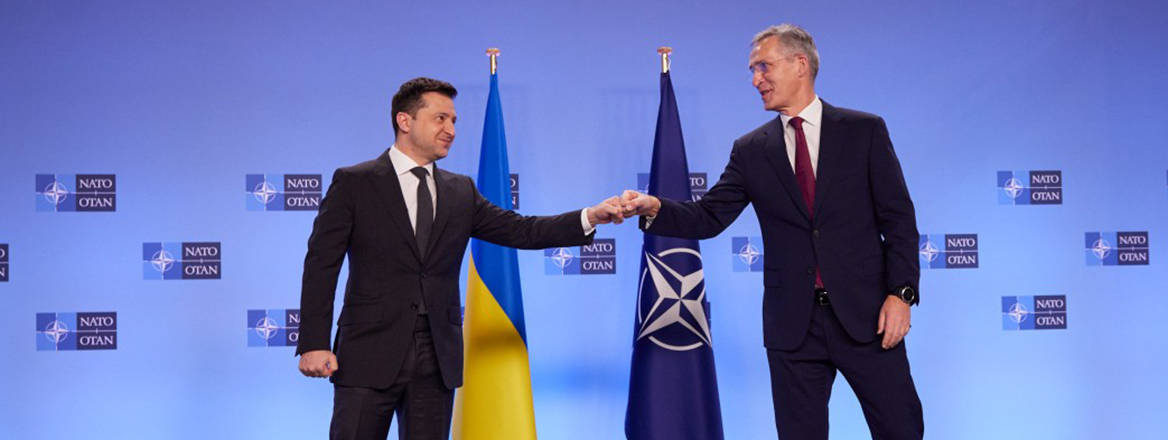 President of Ukraine Volodymyr Zelensky and NATO Secretary General Jens Stoltenberg pictured in December 2021