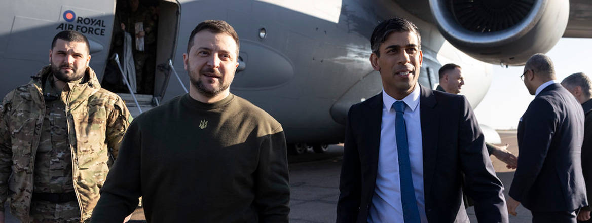 Storm approaching: Ukrainian President Volodymyr Zelensky with UK Prime Minister Rishi Sunak in February 2023