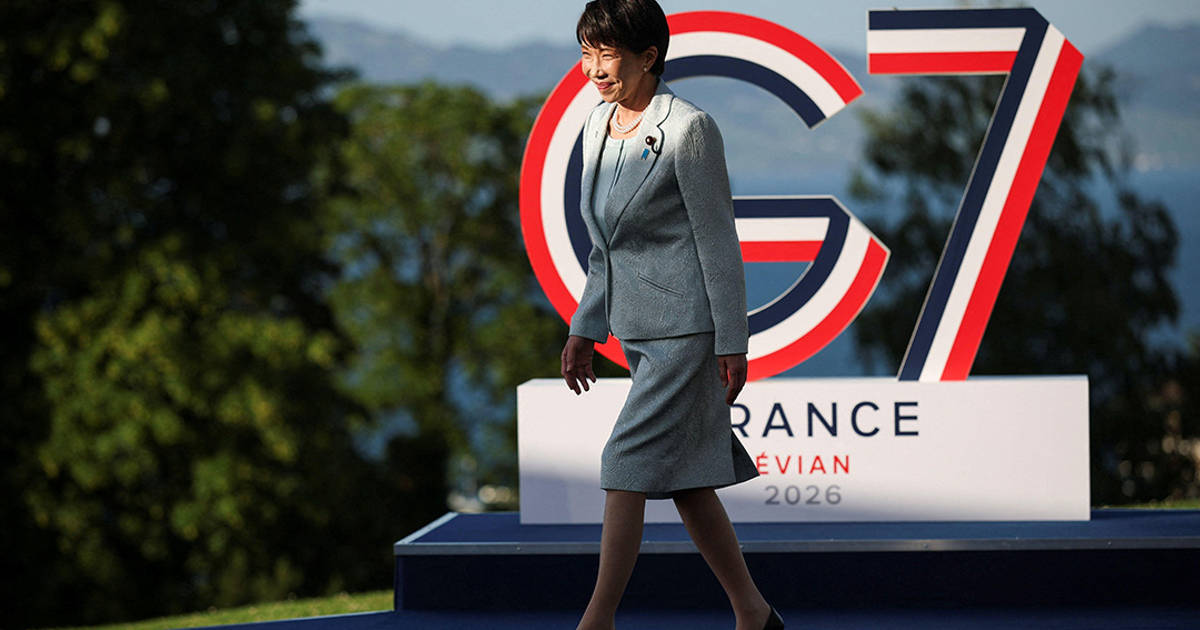 Japans Ambivalent Policy Towards Russia and Ukraine