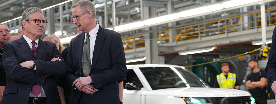 UK Prime Minister Keir Starmer visits Jaguar Land Rover, April 2025, prior to the cyberattack. Courtesy of PA Images/Alamy.