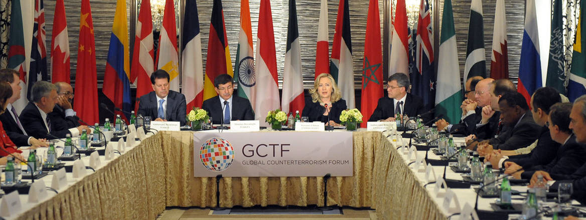 Clinton and Davutoglu host official launch global counterterrorism