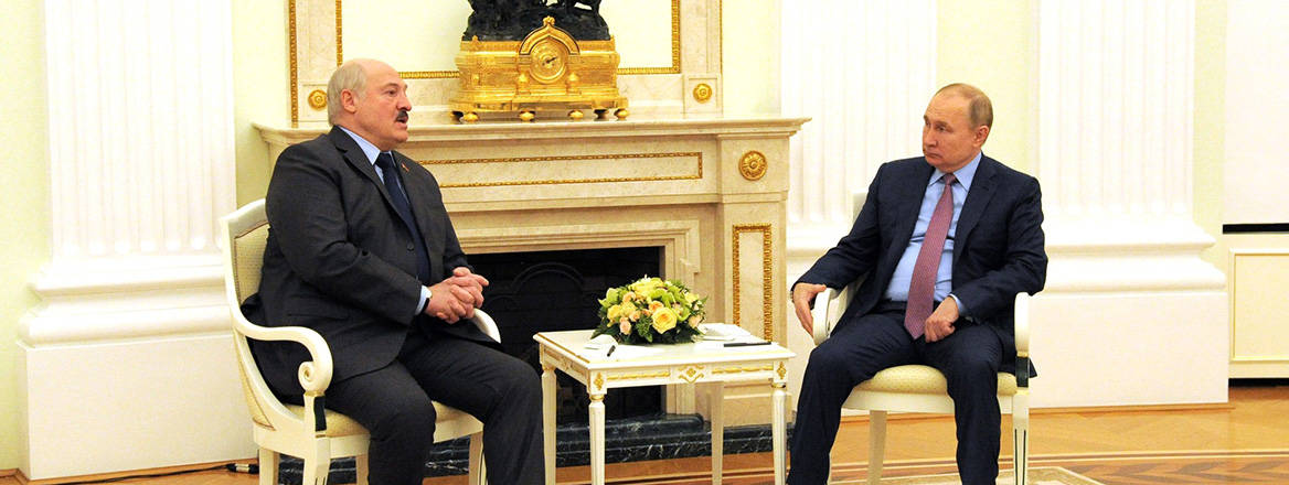 Belarusian President Alexander Lukashenko meeting with Russian President Vladimir Putin on 18 February 2022